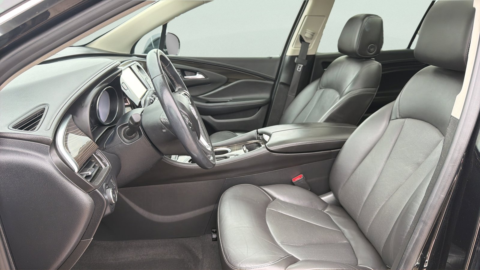 Used 2019 Buick Envision Essence FWD image 12