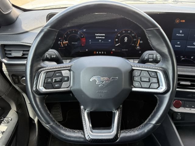Used 2025 Ford Mustang Premium RWD image 17