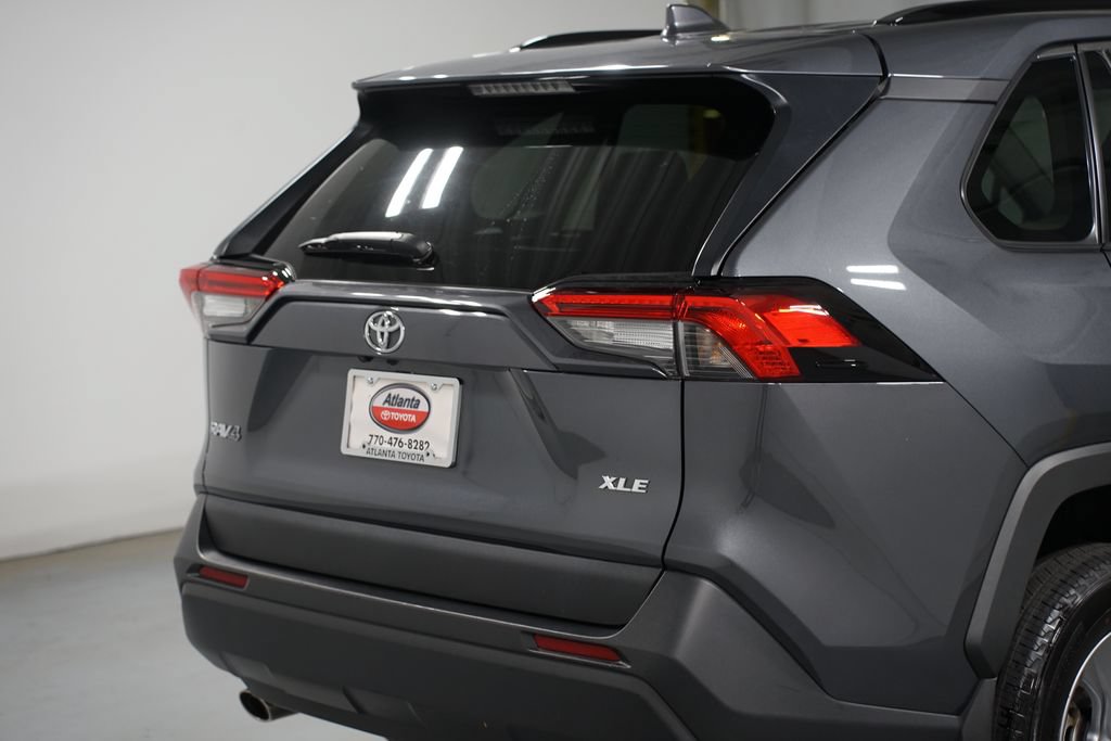 Used 2024 Toyota RAV4 XLE FWD image 9