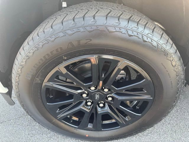 New 2025 Ford F150 Platinum w/ Equipment Group 702A High image 33