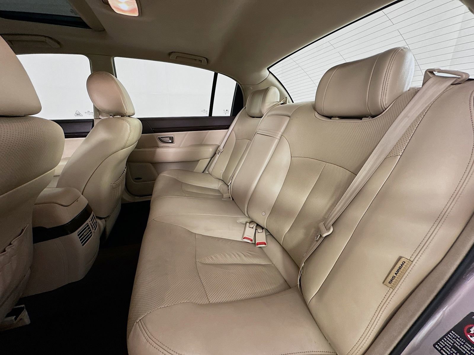 Used 2008 Kia Amanti w/ Leather Pkg FWD image 25