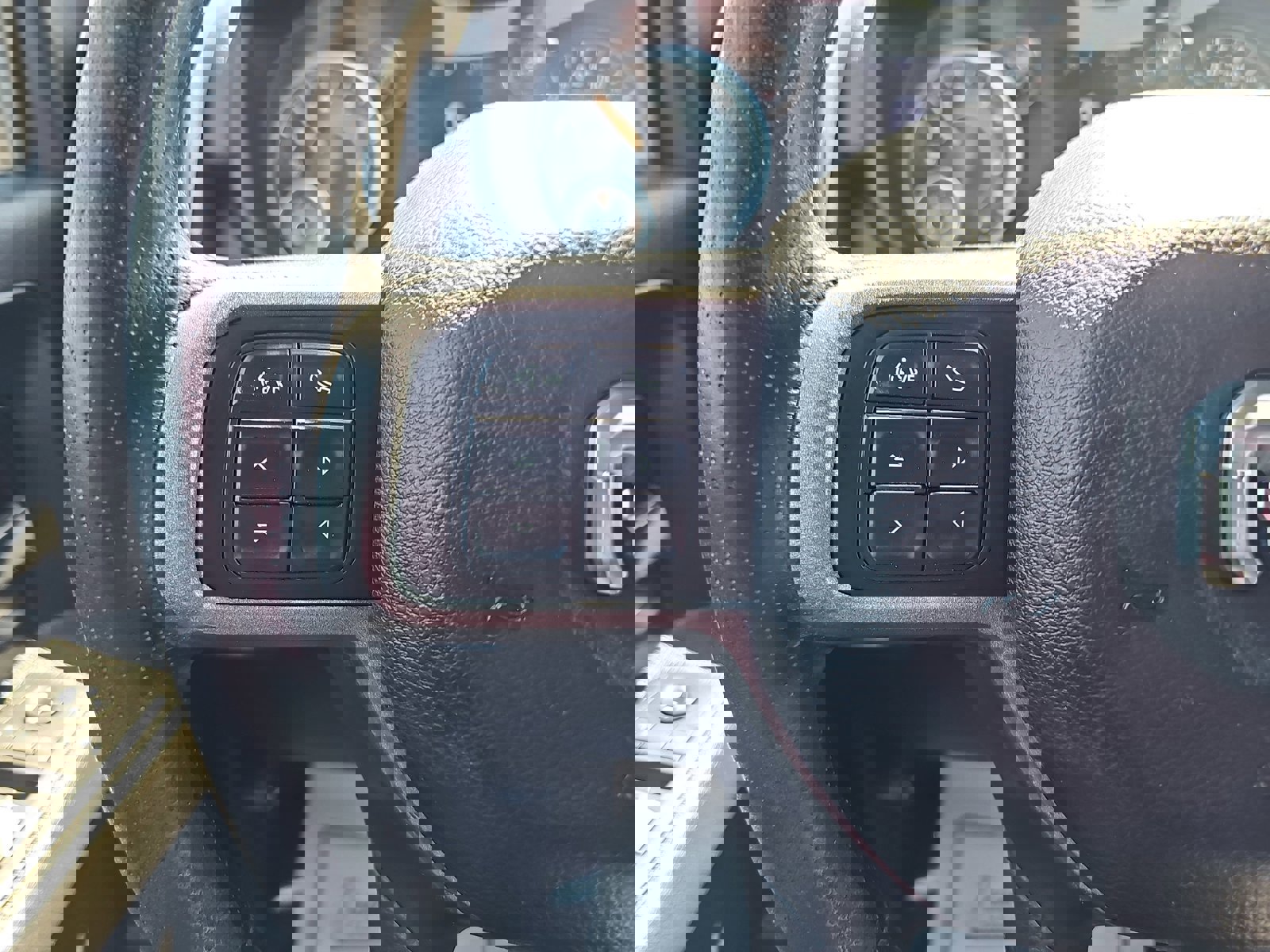 Used 2021 RAM 2500 Tradesman w/ Chrome Appearance Group image 18