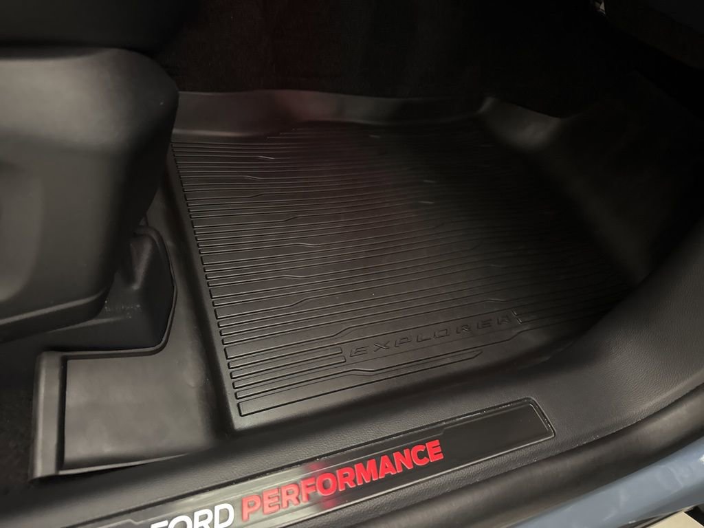 Used 2025 Ford Explorer ST image 57