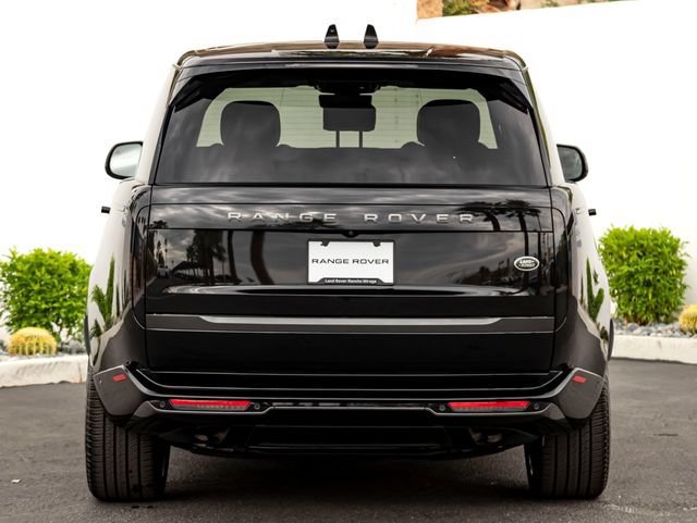 Used 2023 Land Rover Range Rover SE AWD/4WD image 8