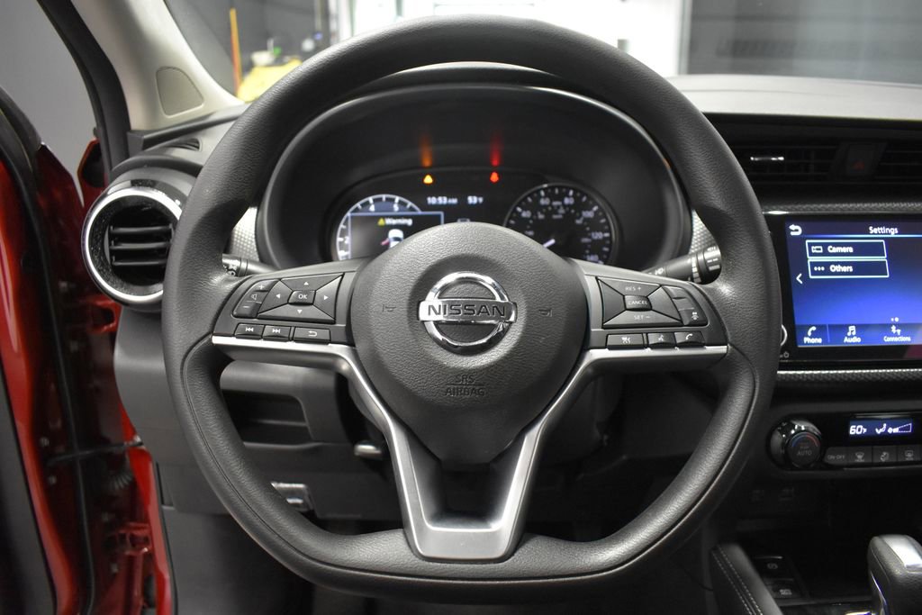 Used 2021 Nissan Kicks SV image 22