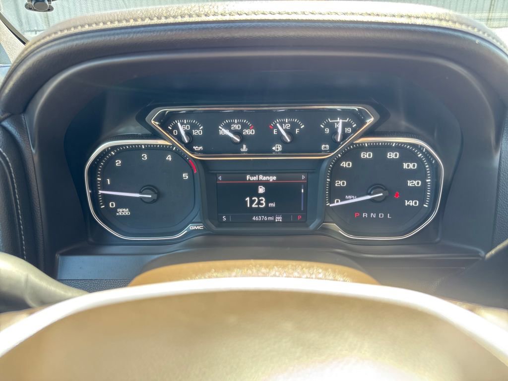 Used 2022 GMC Sierra 3500 SLT w/ SLT Preferred Package AWD/4WD image 15