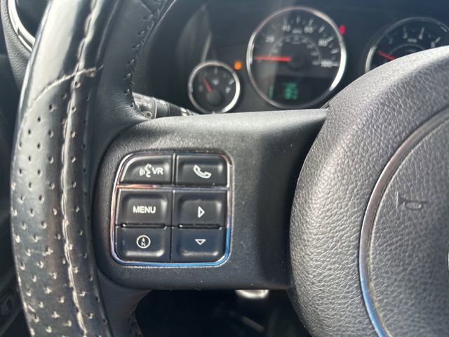 Used 2014 Jeep Wrangler Unlimited Rubicon w/ Connectivity Group image 20