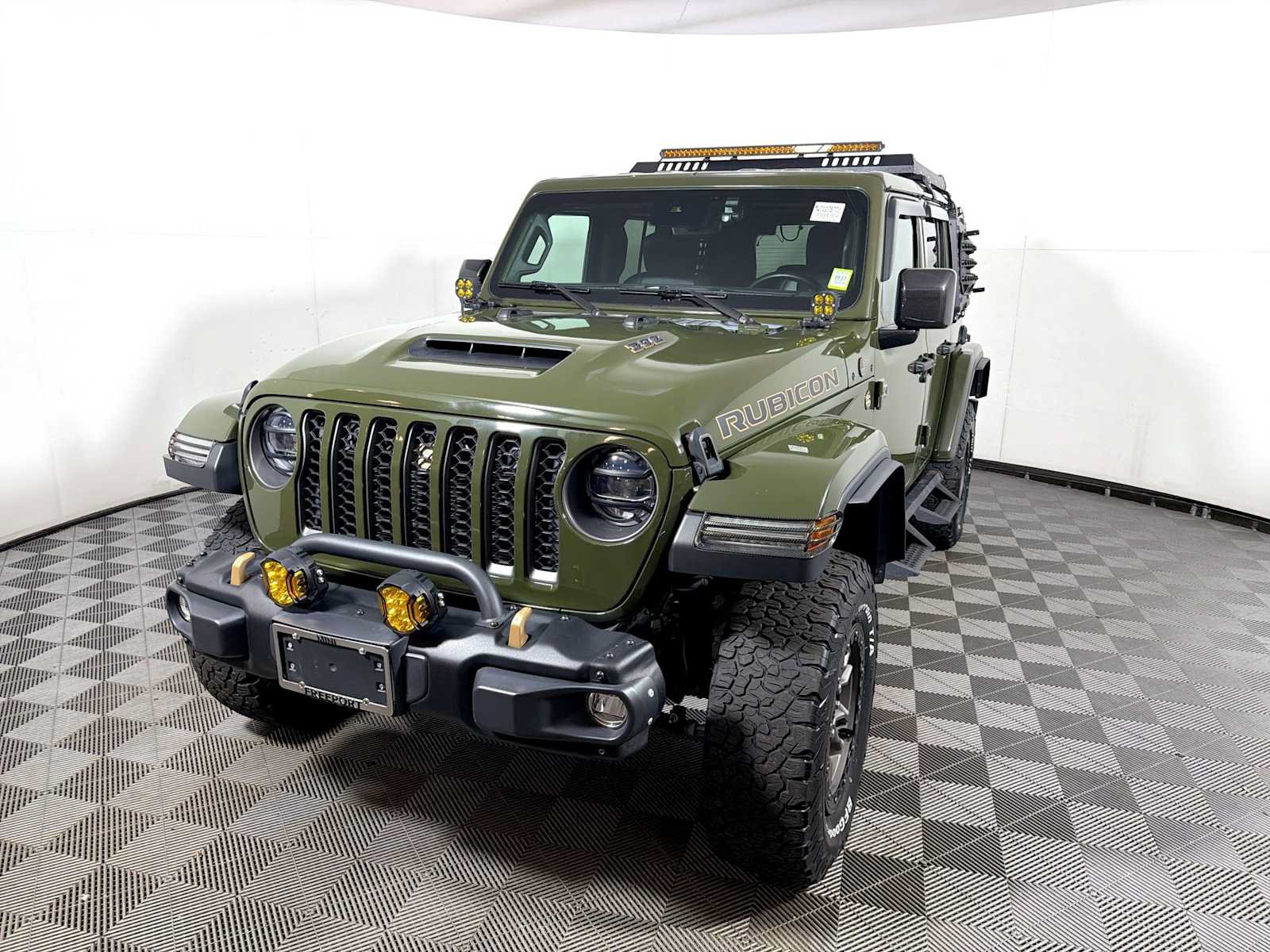 Used 2021 Jeep Wrangler Unlimited Rubicon AWD/4WD image 3