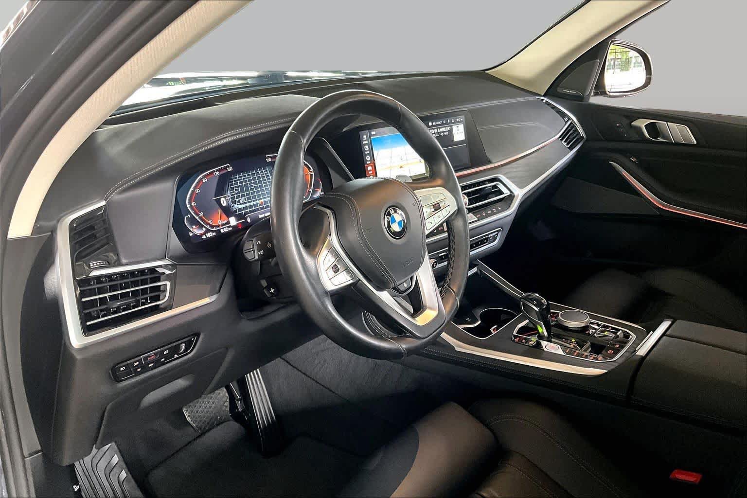 Used 2021 BMW X7 xDrive40i w/ Premium Package AWD/4WD image 16
