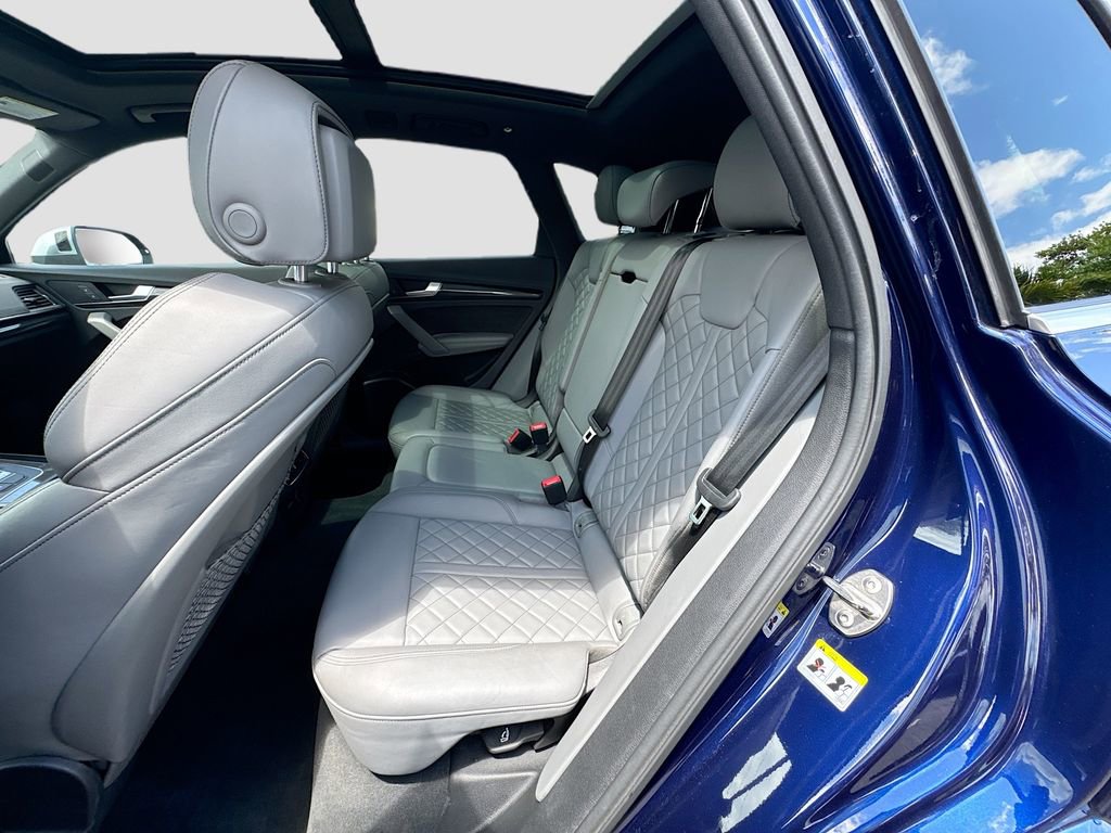 Used 2019 Audi SQ5 Premium Plus AWD/4WD image 27