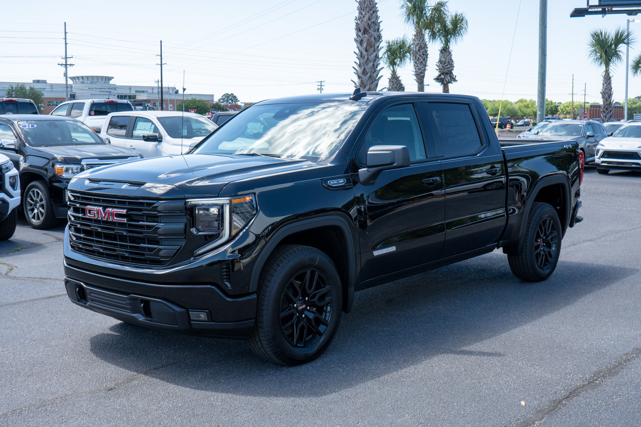 New 2026 GMC Sierra 1500 Elevation AWD/4WD image 7