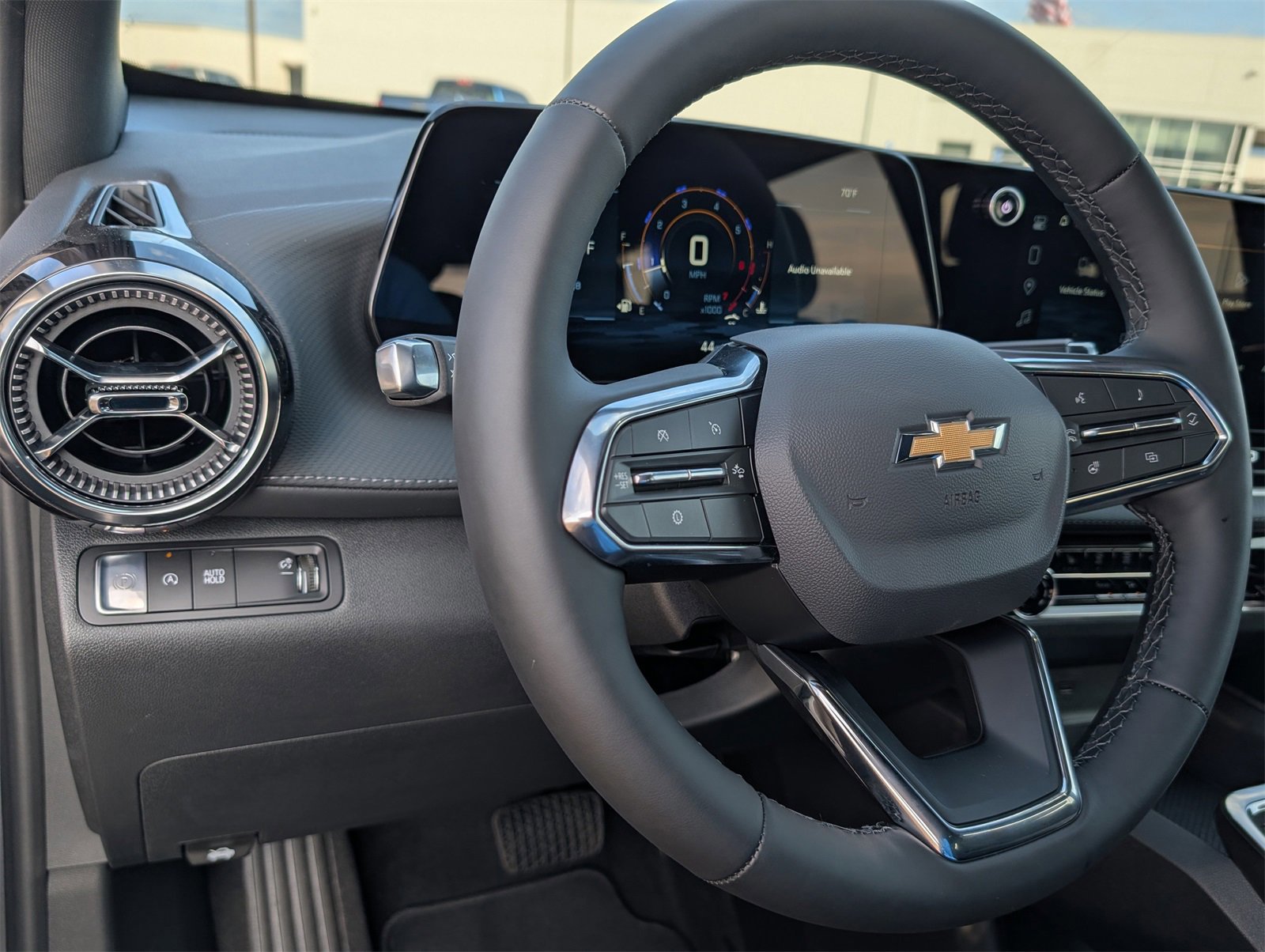 New 2026 Chevrolet Equinox LT image 14