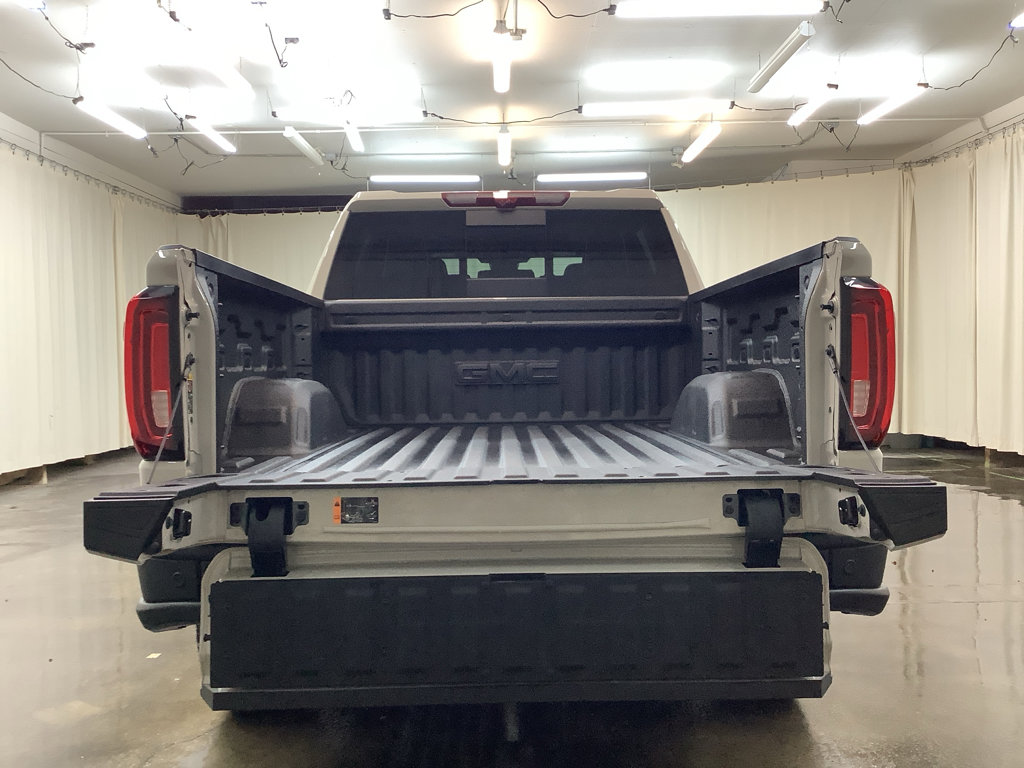 New 2026 GMC Sierra 1500 AT4X w/ AT4X AEV Edition image 13