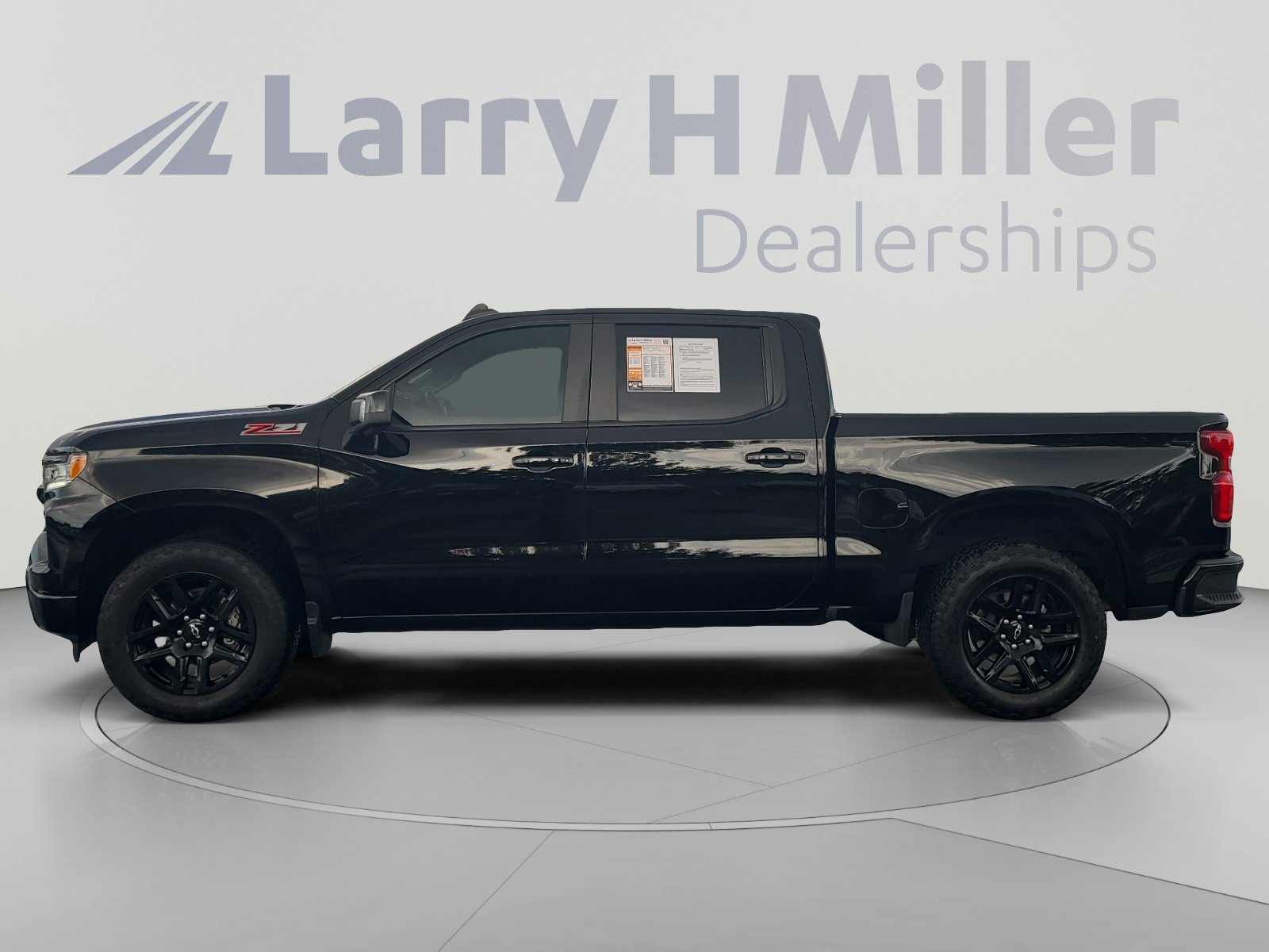 Certified 2024 Chevrolet Silverado 1500 RST w/ RST All Star Premium Package AWD/4WD image 2