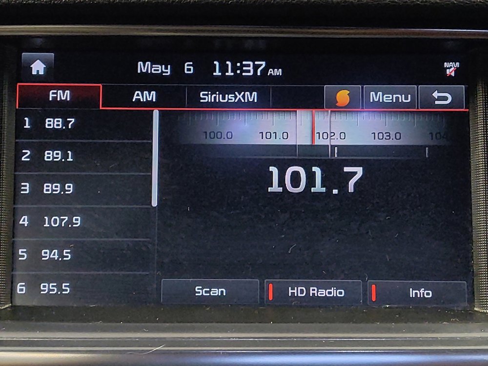 Used 2017 Kia Optima SX FWD image 25