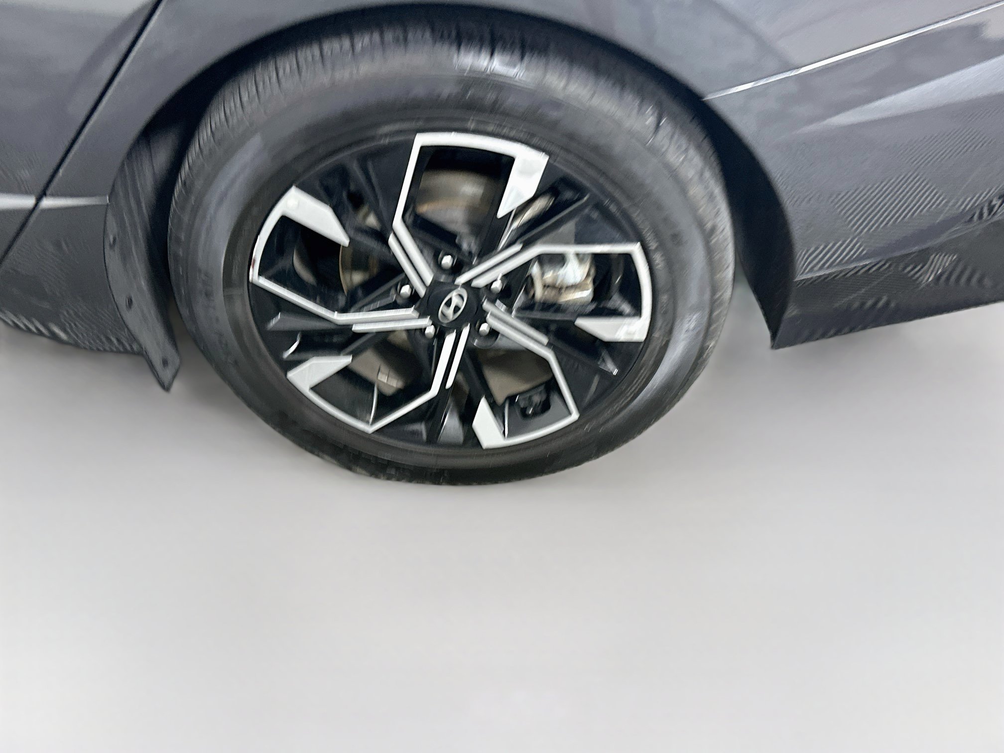 Used 2025 Hyundai Sonata SEL FWD image 11