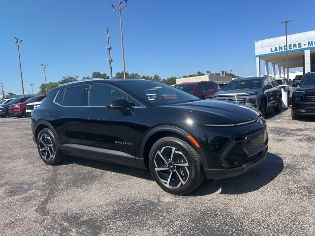 New 2026 Chevrolet Equinox EV LT image 1