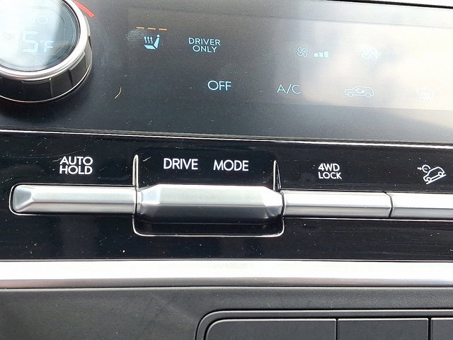 Used 2025 Hyundai Santa Fe SEL AWD/4WD image 37