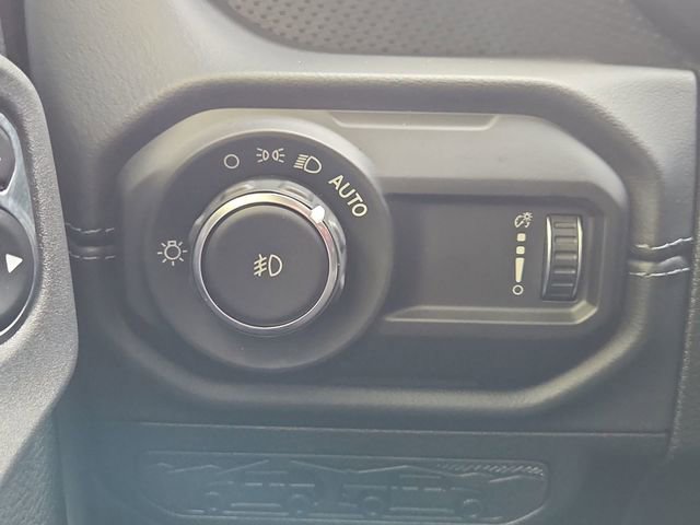 Used 2026 Jeep Wrangler Unlimited Rubicon image 18
