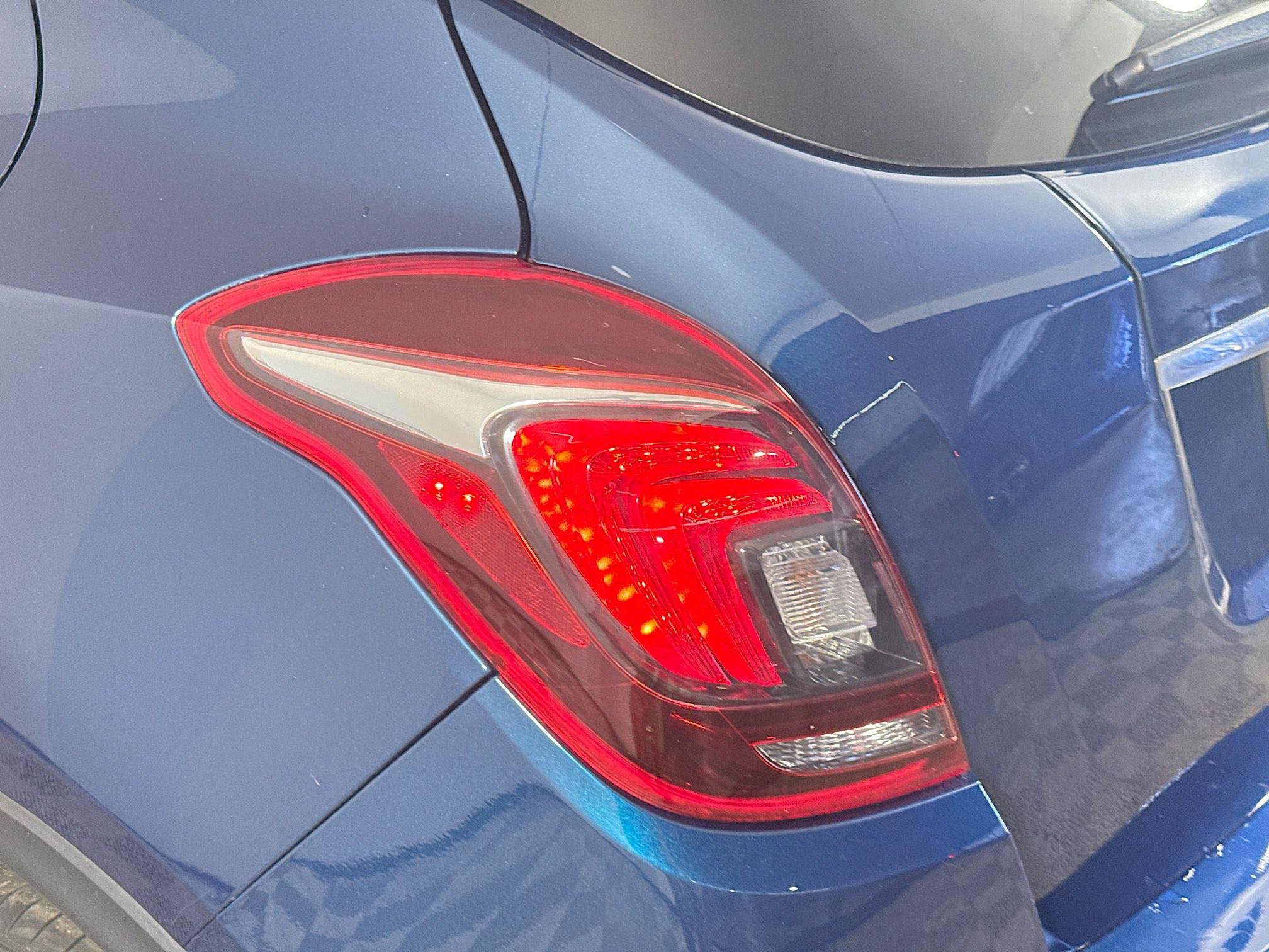 Used 2019 Buick Encore Preferred image 36