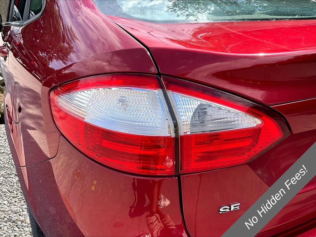 Used 2016 Ford Fiesta SE FWD image 27