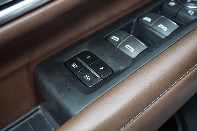 Used 2024 Chevrolet Tahoe High Country AWD/4WD image 8