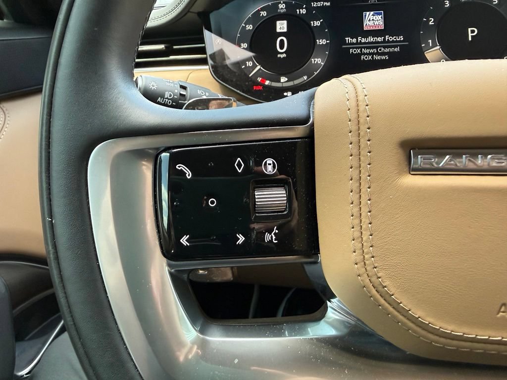 Certified 2025 Land Rover Range Rover Long Wheelbase SE AWD/4WD image 30