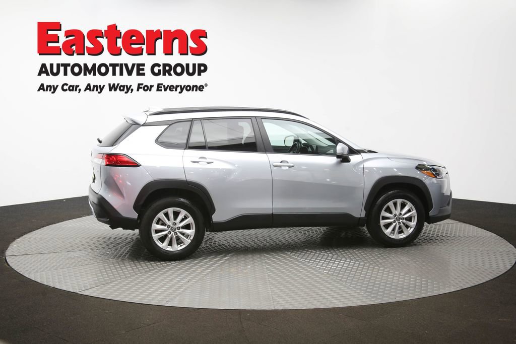 Used 2024 Toyota Corolla Cross LE image 43