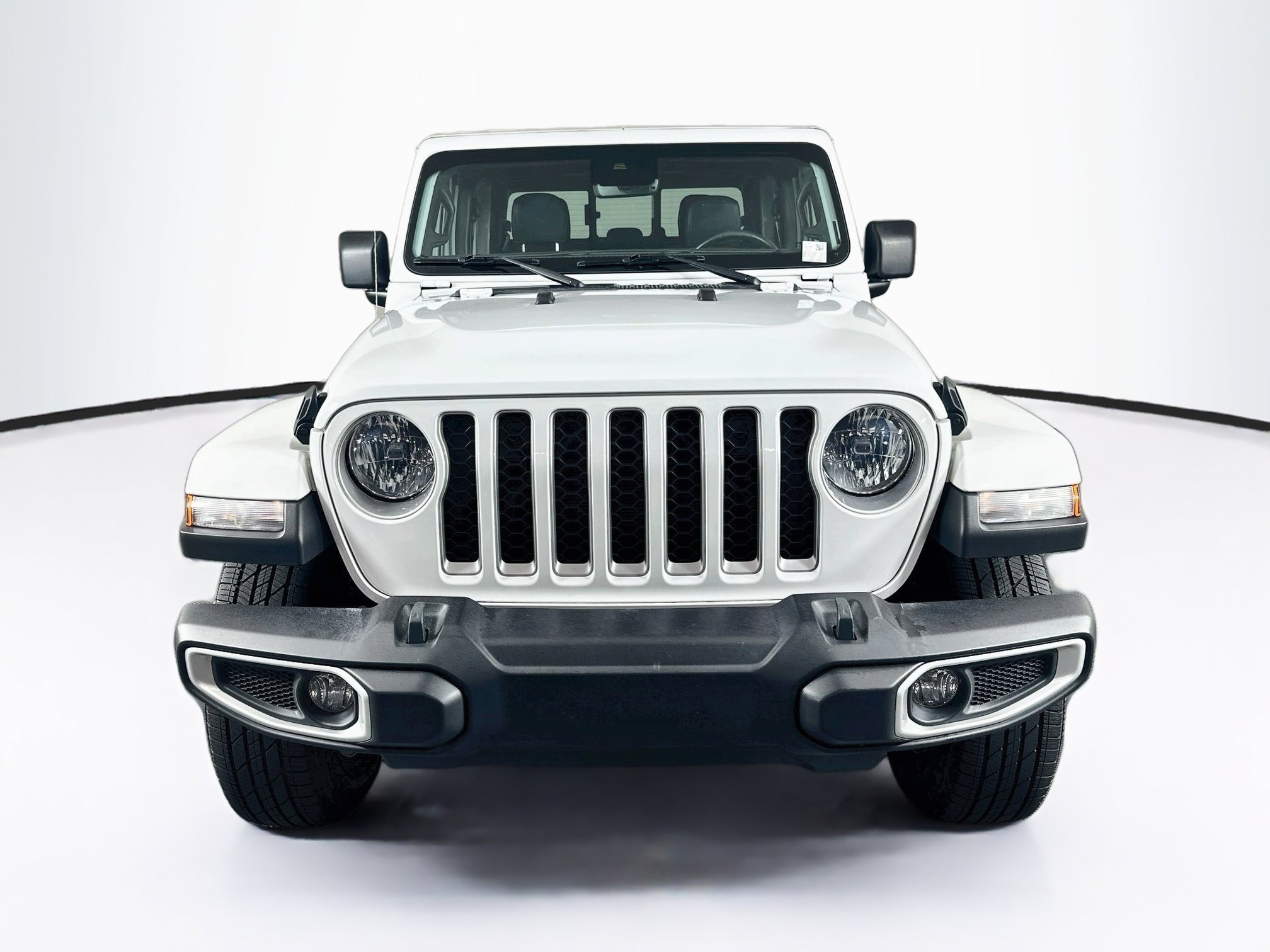 Used 2021 Jeep Gladiator Overland w/ Popular Equipment Package AWD/4WD image 2