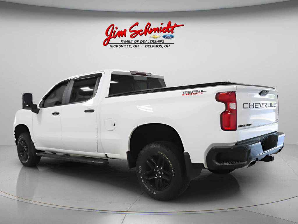 Used 2021 Chevrolet Silverado 1500 LT Trail Boss w/ Convenience Package II AWD/4WD image 4