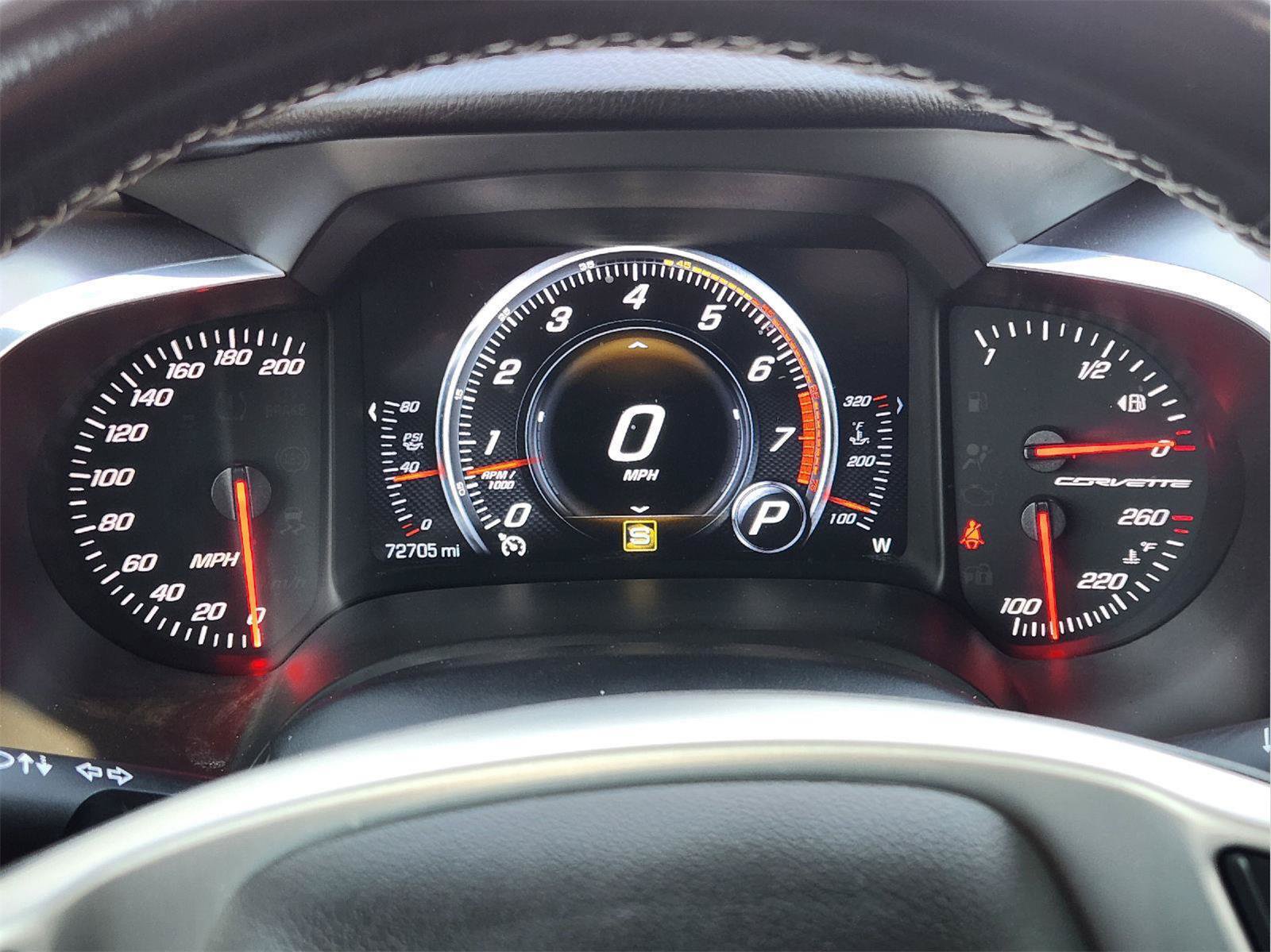 Used 2019 Chevrolet Corvette Stingray Coupe w/ 1LT RWD image 17