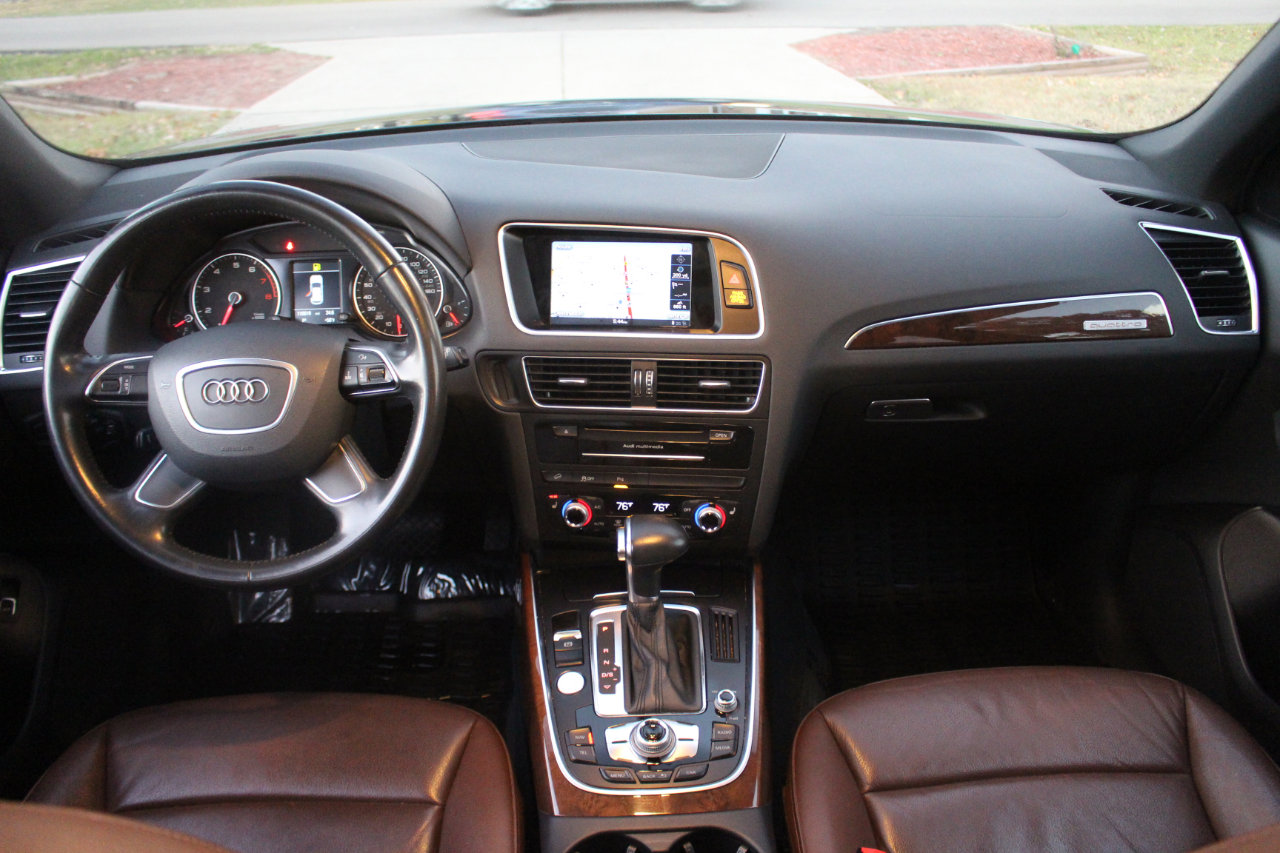 Used 2017 Audi Q5 2.0T Premium image 32