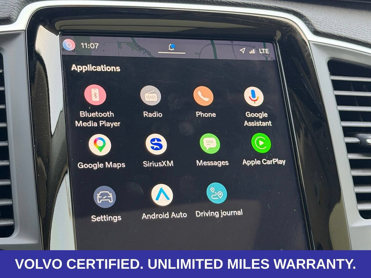Certified 2025 Volvo XC90 B5 Core w/ Protection Package Premier AWD/4WD image 24