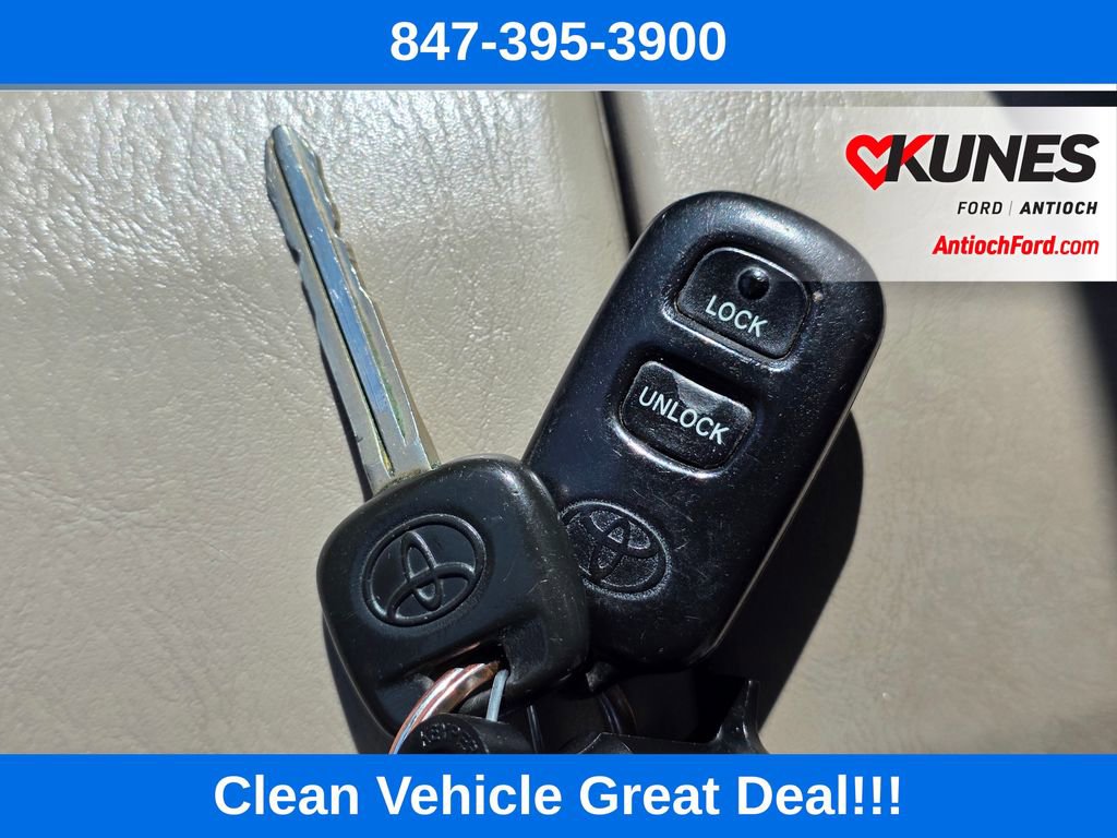 Used 2004 Toyota RAV4 2WD image 30