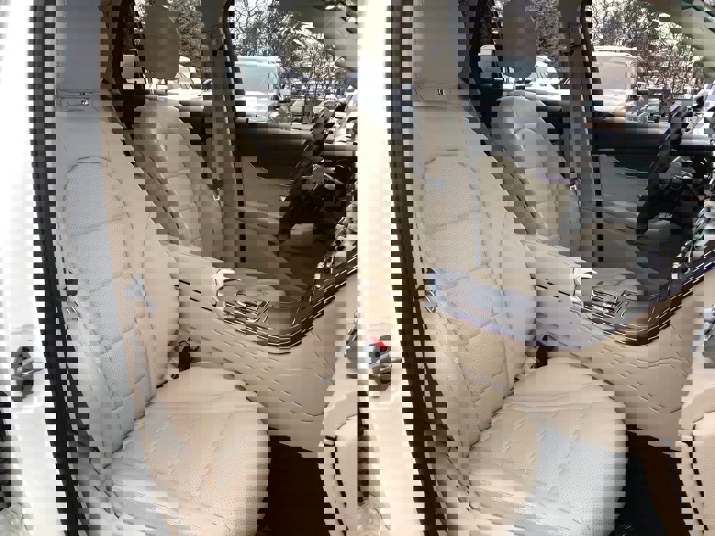 Used 2022 Mercedes-Benz GLC 300 4MATIC image 34