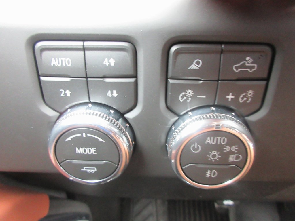 New 2026 GMC Sierra 3500 Denali Ultimate image 17