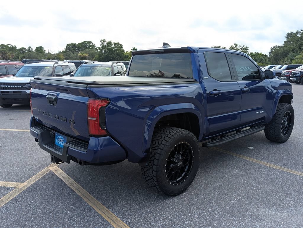 Used 2025 Toyota Tacoma SR5 AWD/4WD image 8