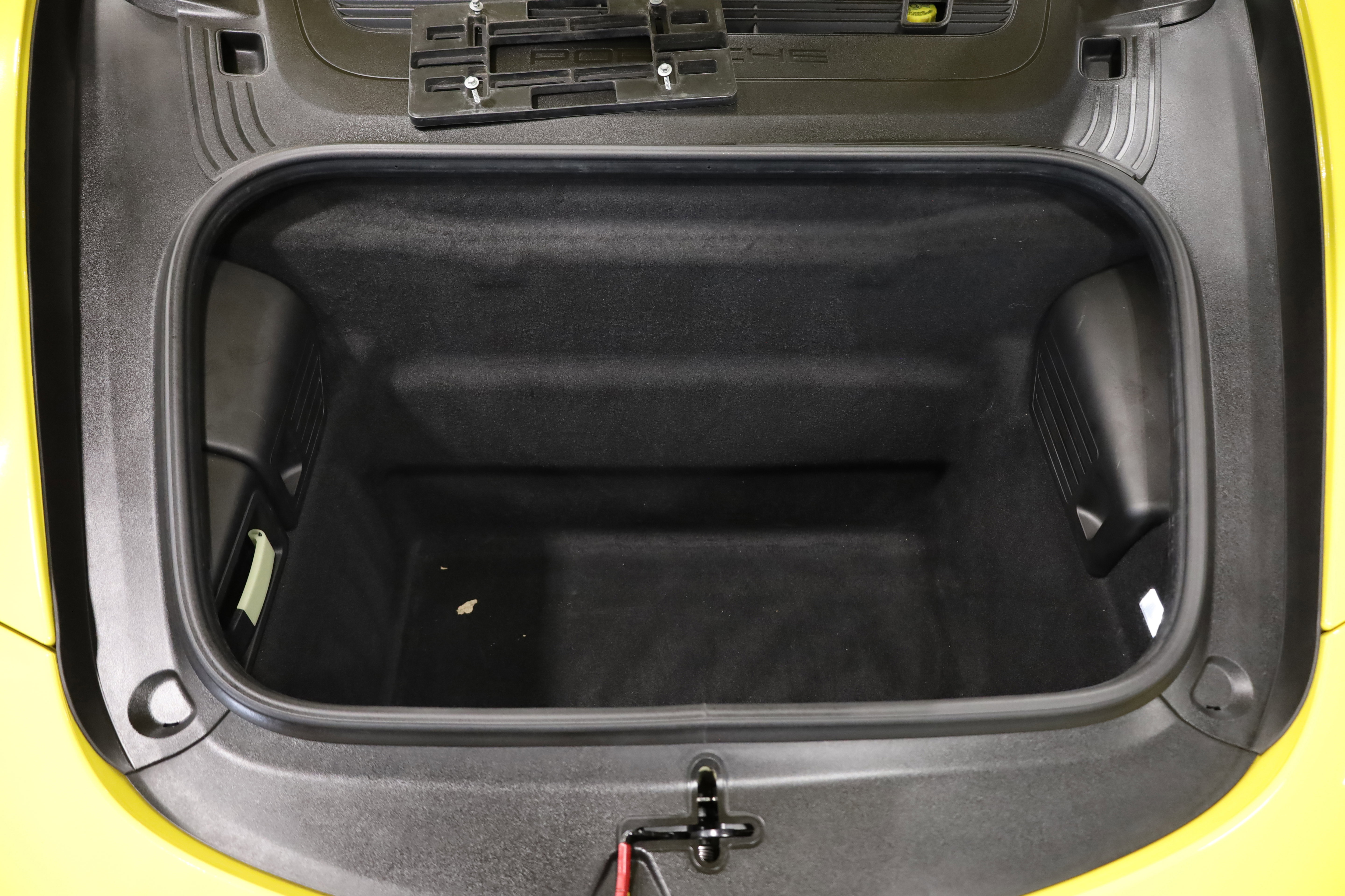 Used 2013 Porsche 911 Carrera 4S image 36