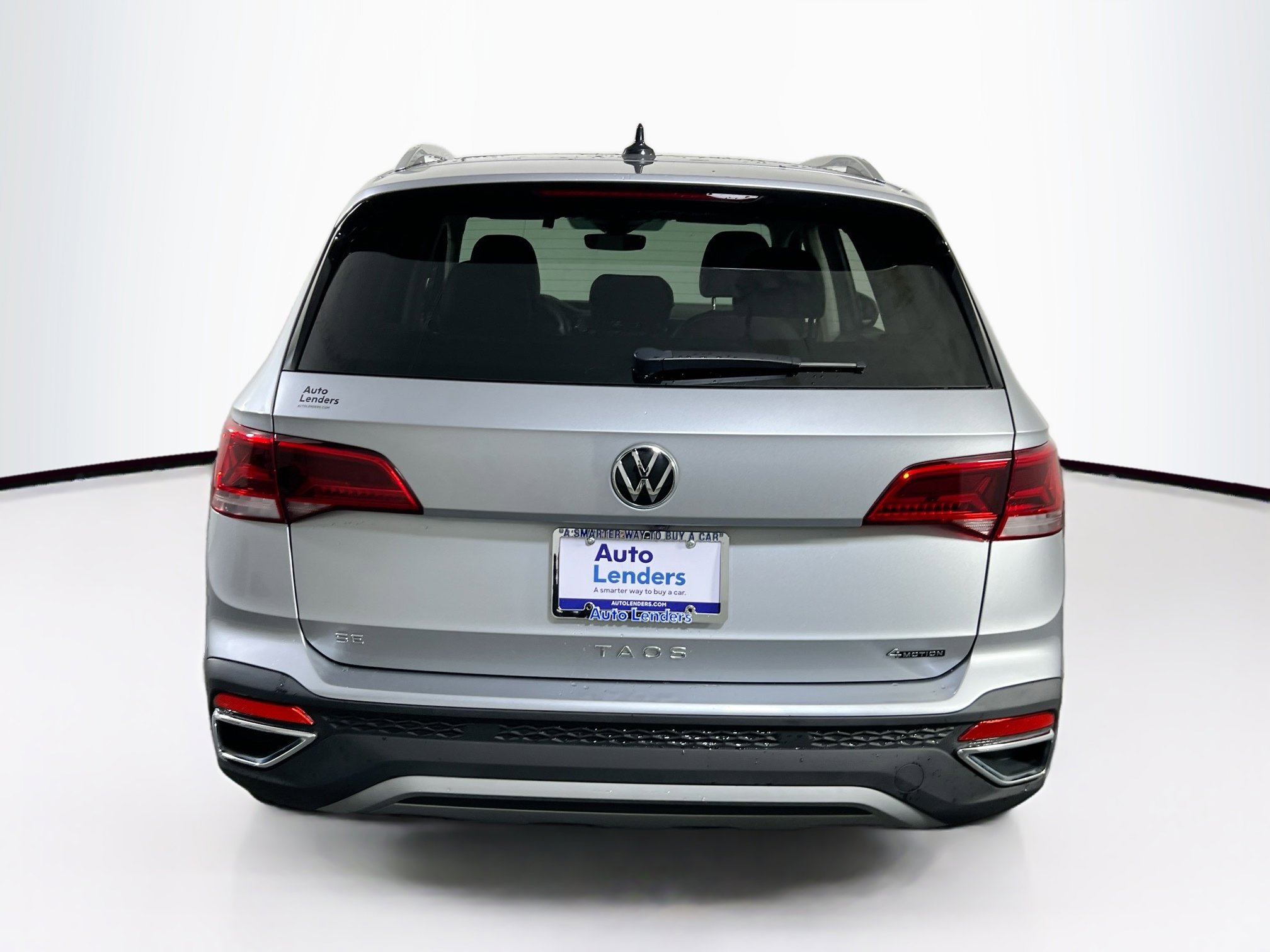 Used 2023 Volkswagen Taos SE AWD/4WD image 6