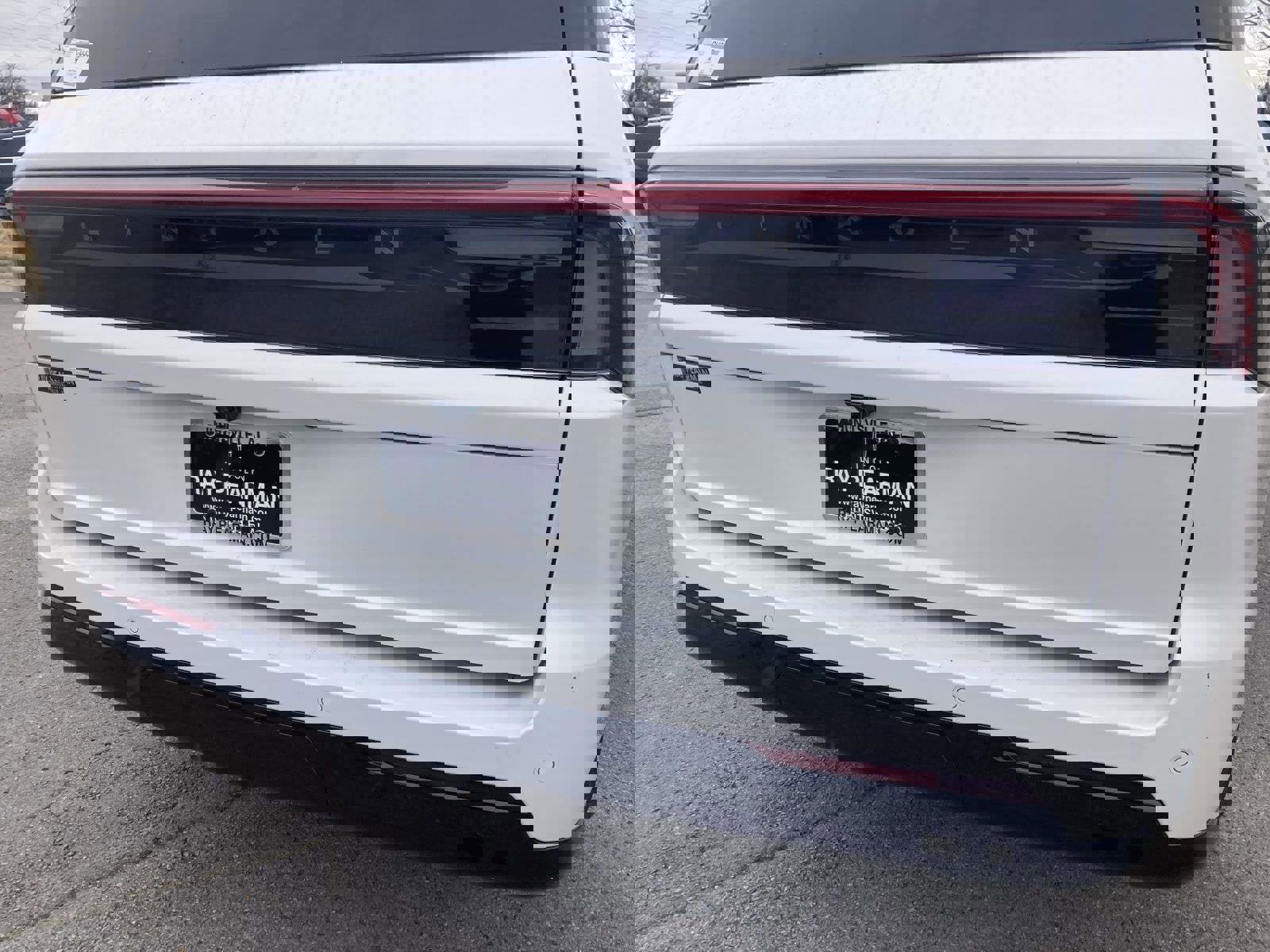 New 2025 Lincoln Navigator Reserve image 4