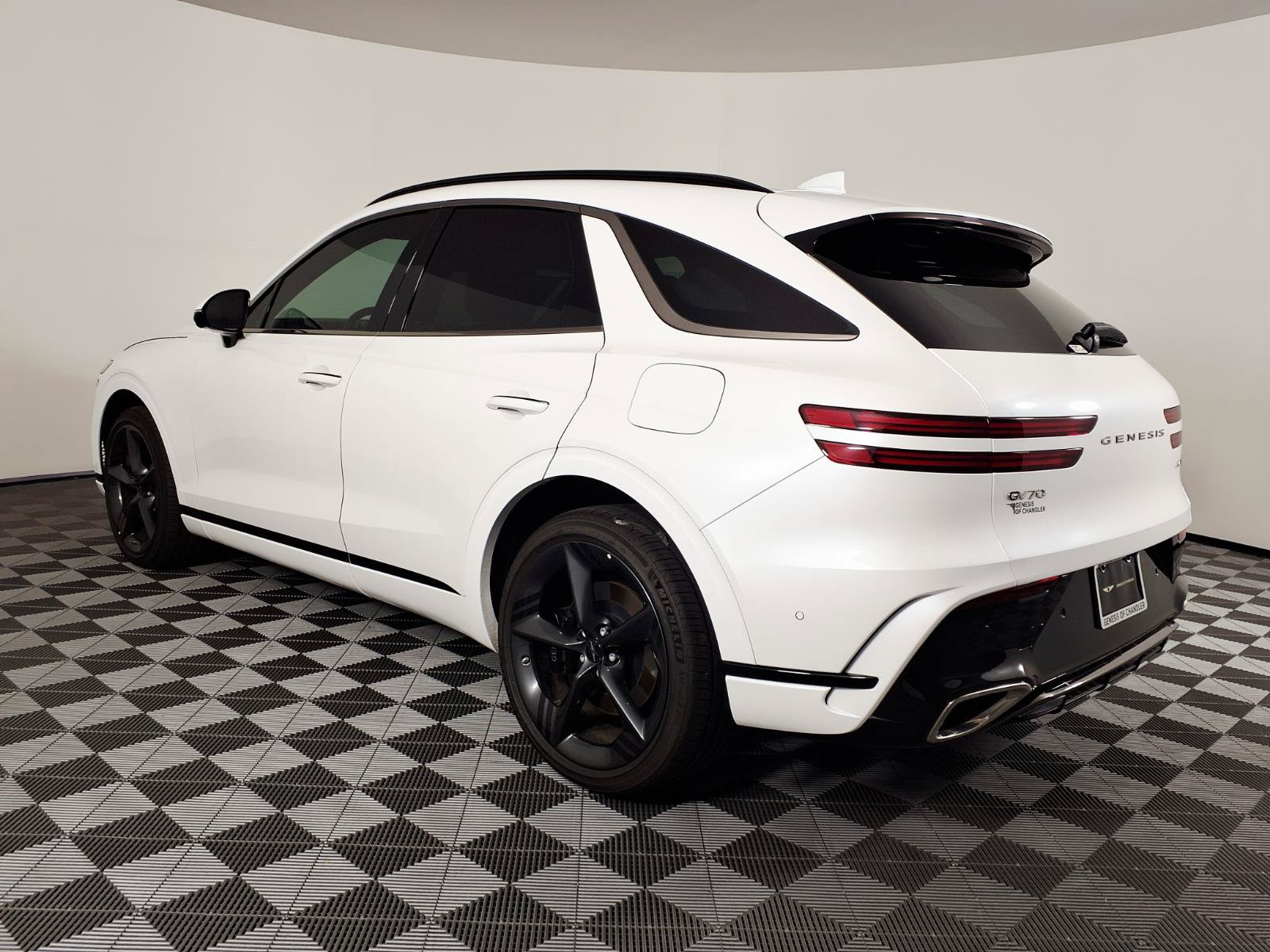 Certified 2026 Genesis GV70 3.5T Sport Prestige AWD/4WD image 6