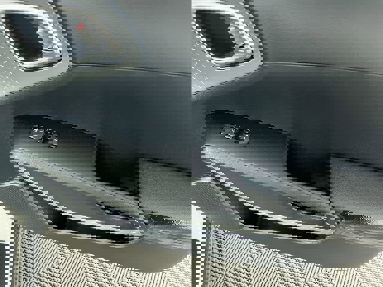 Certified 2024 Kia Soul LX w/ Option Group 015 image 31