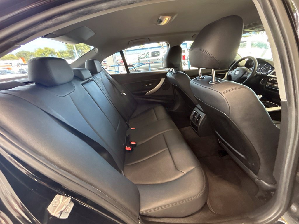 Used 2016 BMW 320i xDrive Sedan AWD/4WD image 28