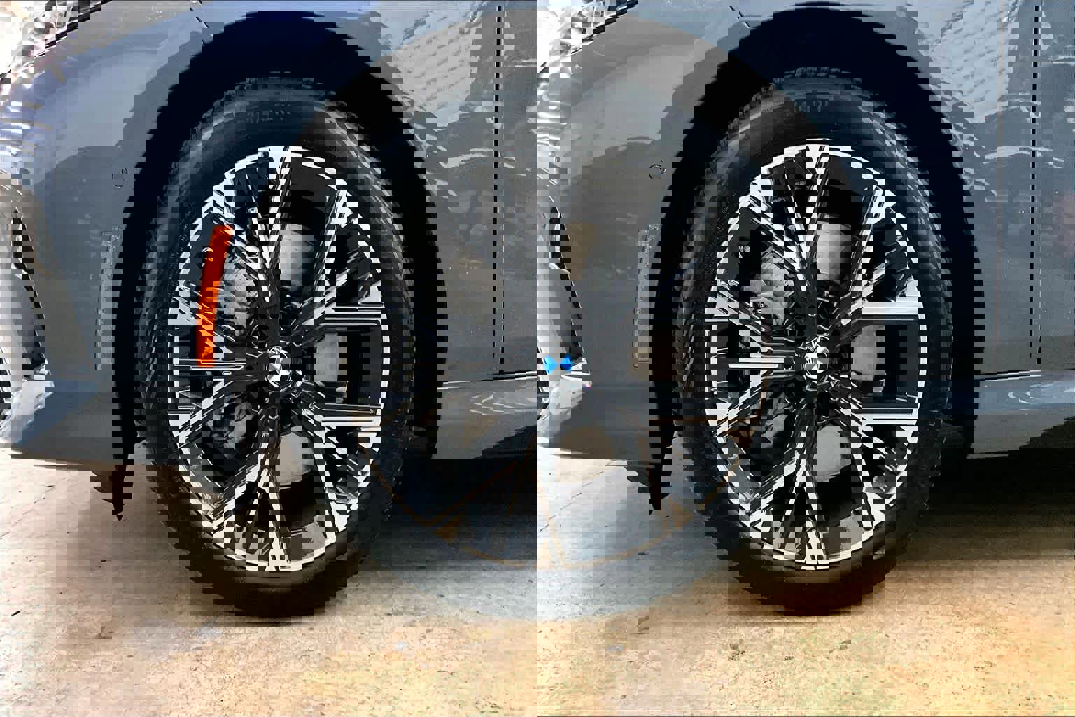 Used 2025 BMW 228i xDrive w/ Technology Package image 12