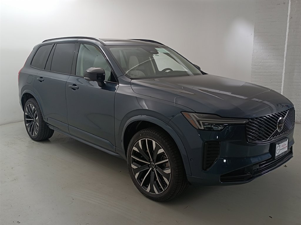 New 2027 Volvo XC90 T8 Ultra AWD/4WD image 4