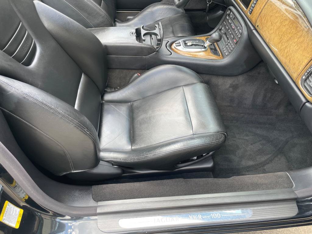 Used 2002 Jaguar XK8 Convertible RWD image 24
