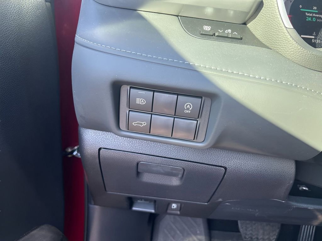 Used 2025 Toyota Highlander XSE image 22