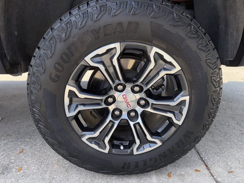 Used 2023 GMC Canyon AT4 w/ AT4 Premium Package image 46