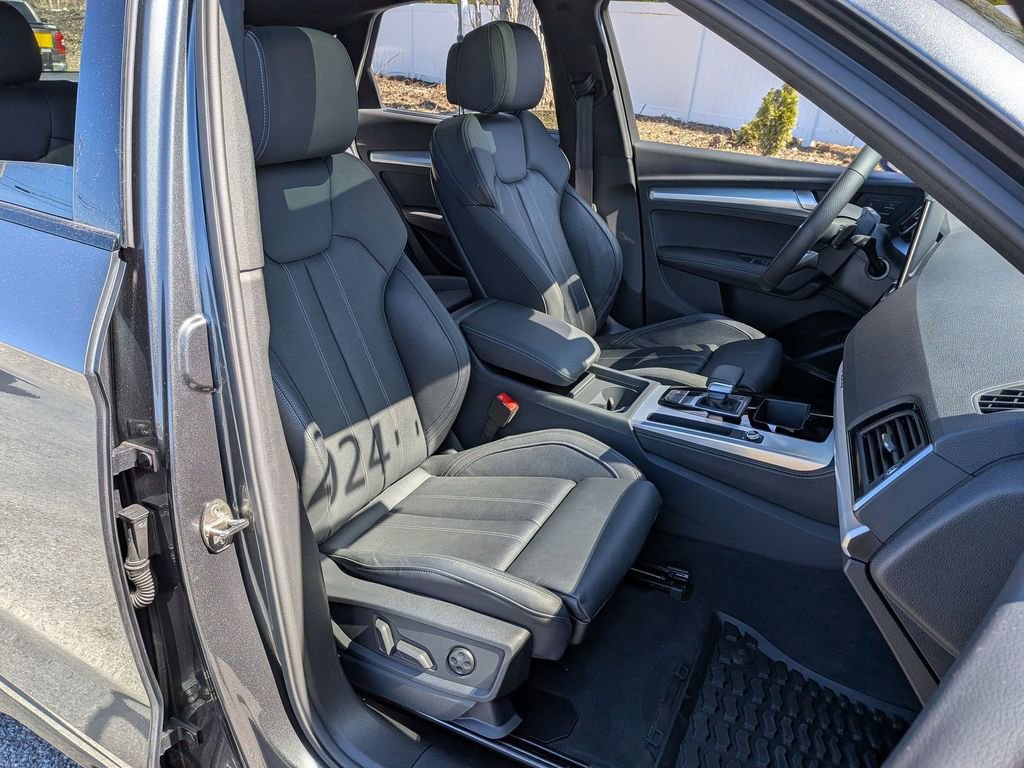 Certified 2024 Audi Q5 2.0T Premium Plus image 24