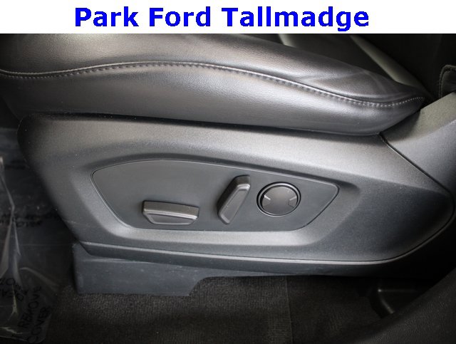 Used 2022 Ford Explorer XLT w/ Equipment Group 202A image 13